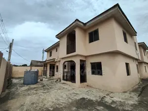 12bdrm Block of Flats in Manna Cola Estate, Alakuko for sale