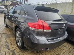 Toyota Venza 2011 Gray