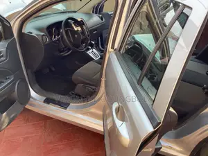 Dodge Caliber Express 2011 Silver