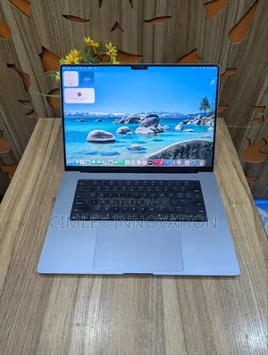 Laptop Apple MacBook Pro 2021 M1 32GB Apple M1 Pro SSD 1T