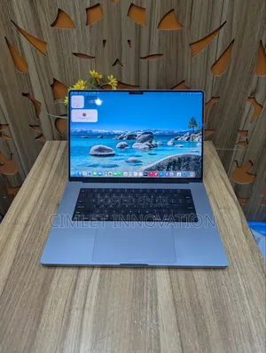 Laptop Apple MacBook Pro 2021 M1 32GB Apple M1 Pro SSD 1T