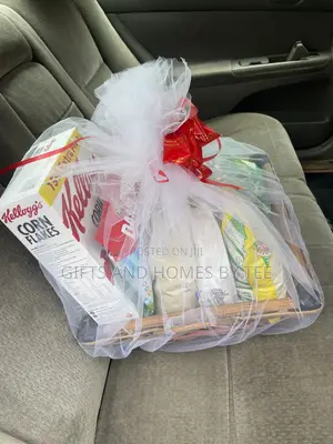 Elegant Hamper Gift