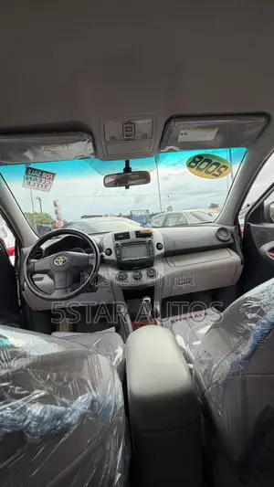Toyota RAV4 2.4 2008 Green