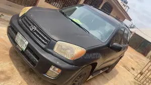 Toyota RAV4 Automatic 2003 Black