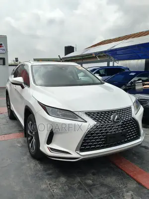Lexus RX 2021 White