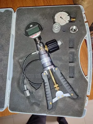 Vimex Digital Pressure Calibration Pump Kit
