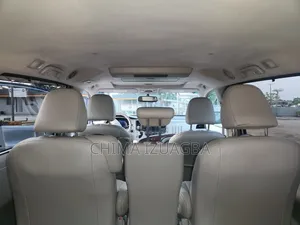 Toyota Sienna 2013 Silver