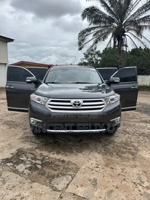 Toyota Highlander V6 2009 Gray