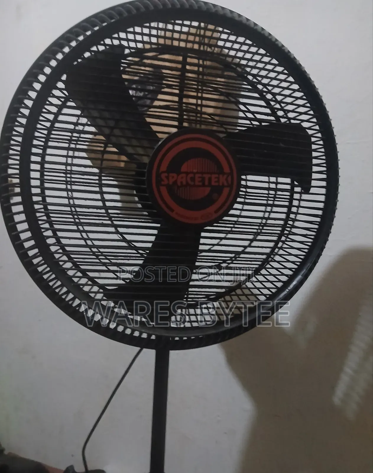 Standing Fan.