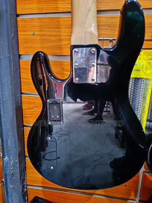 Fender 5-String Jazz Bass