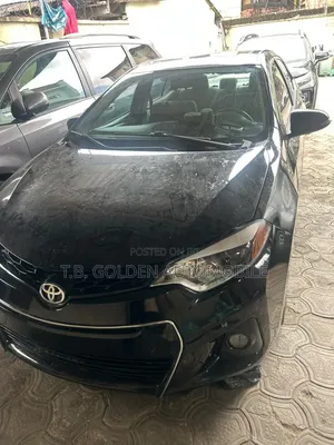 Toyota Corolla 2015 Black