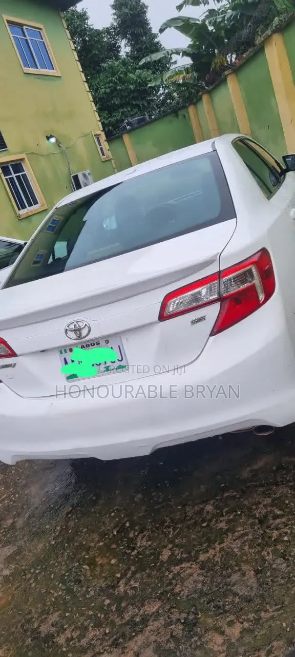Toyota Corolla 2013 White