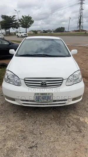 Toyota Corolla 2004 White