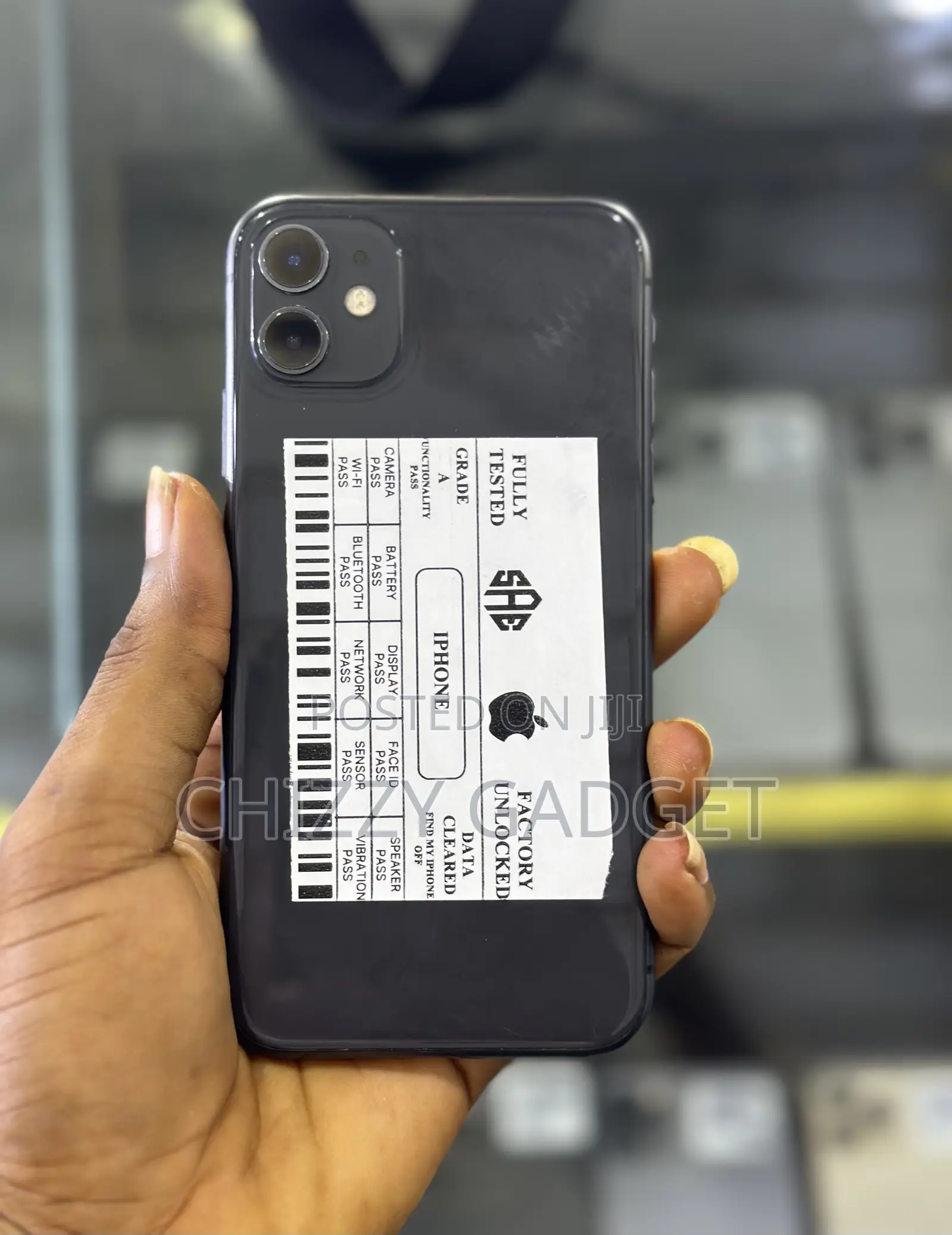 Apple iPhone 11 64 GB Black