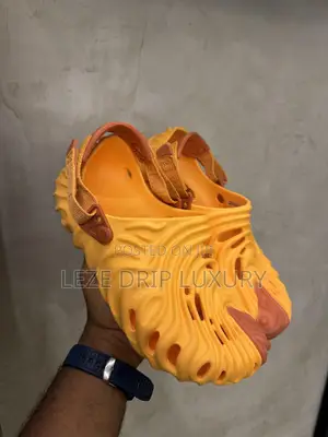 High Quality Crocs Sandal Fully Boxed