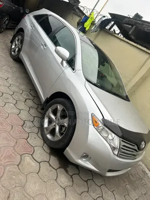 Toyota Venza 2010 Silver