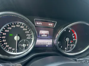 Mercedes-Benz M Class 2014 White