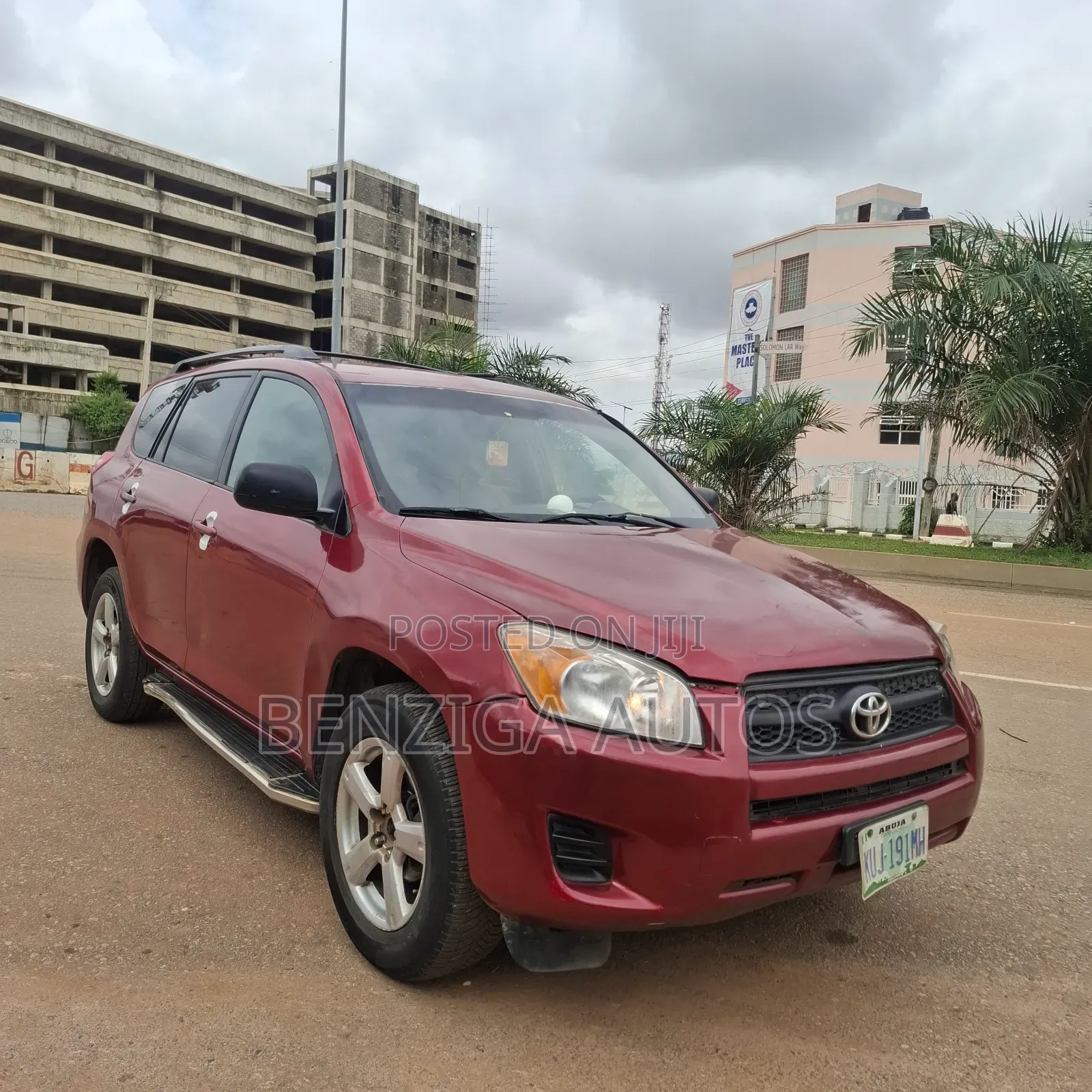 Toyota RAV4 2010 Red
