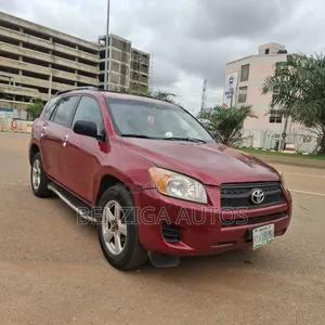 Toyota RAV4 2010 Red