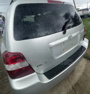 Toyota Highlander 2004 Silver