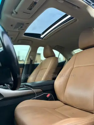 Lexus IS 200t 2016 Black
