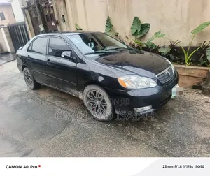Toyota Corolla 2004 Black
