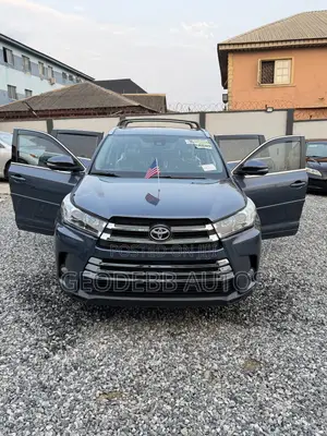 Toyota Highlander Limited 2019 Blue