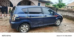Toyota Corolla Verso 2008 Blue
