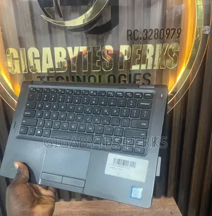 Laptop Dell Latitude 5300 8GB Intel Core i5 SSD 256GB