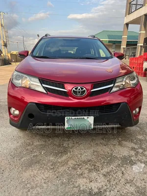Toyota RAV4 2016 Red