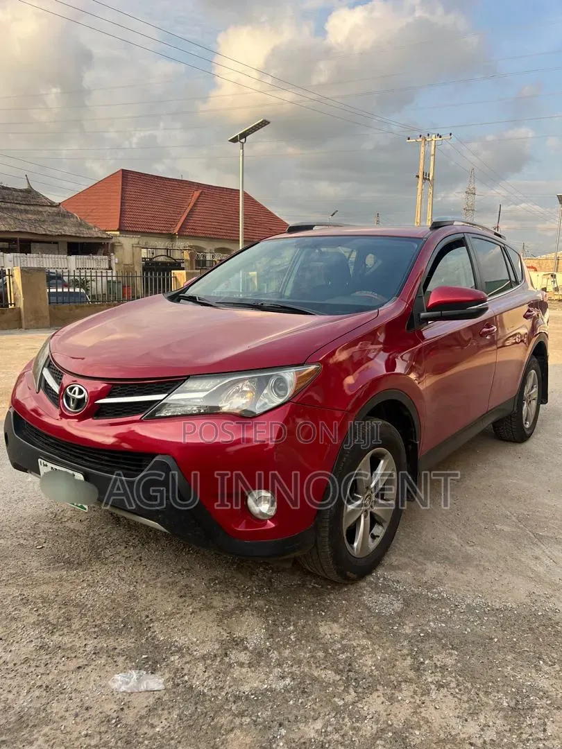 Toyota RAV4 2016 Red