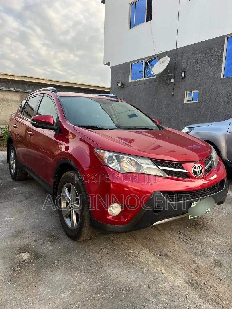 Toyota RAV4 2016 Red