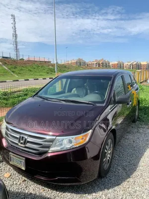 Honda Odyssey 2012 Burgundy