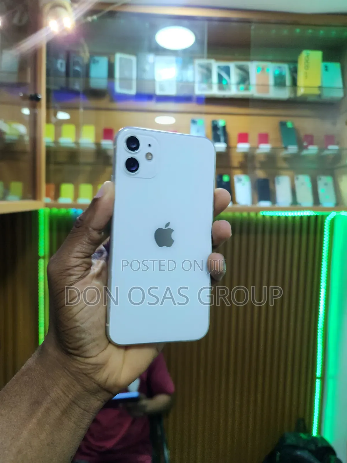 Apple iPhone 11 64 GB White