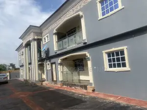 Furnished 20bdrm Block of Flats in Benin City for sale