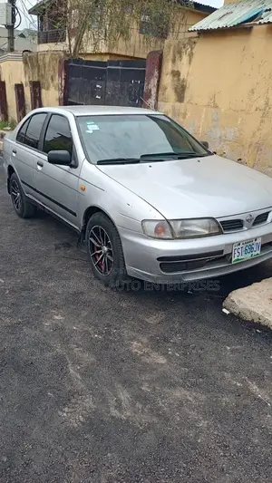 Nissan Almera 1999 Silver