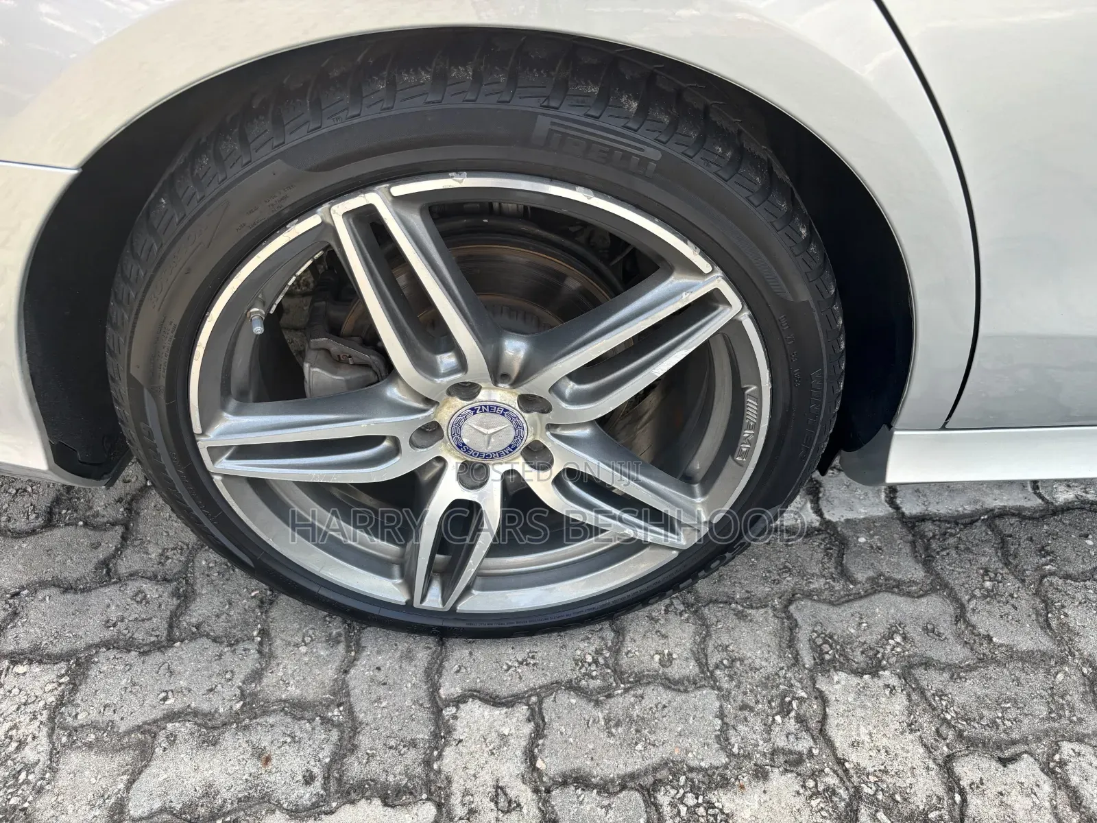 Mercedes-Benz E300 2017 Silver