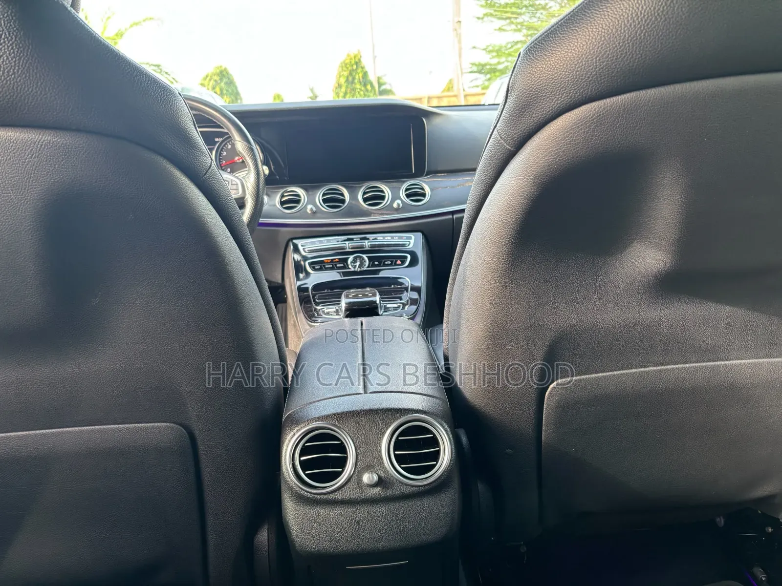 Mercedes-Benz E300 2017 Silver