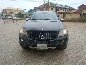 Mercedes-Benz M Class 2005 Black