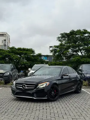 Mercedes-Benz C300 2015 Black