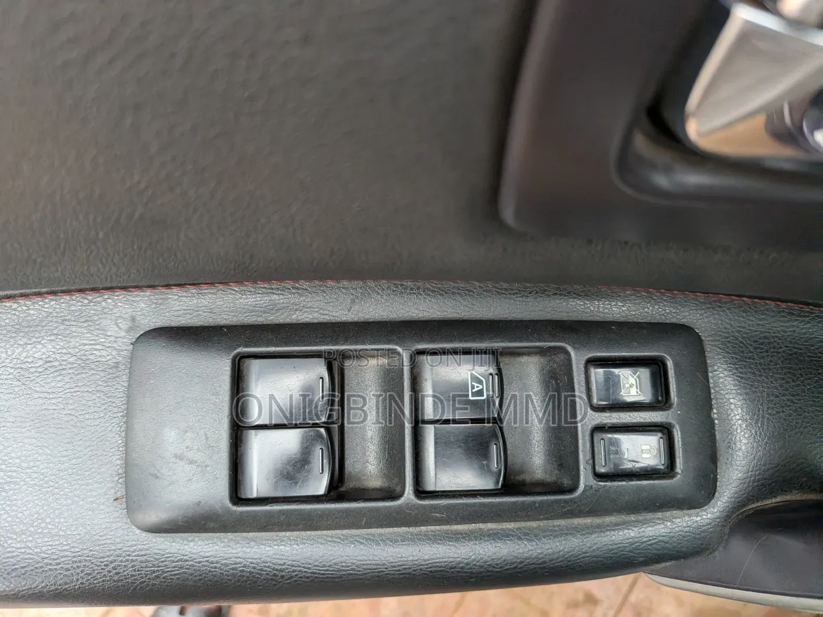 Nissan Rogue 2013 Pearl