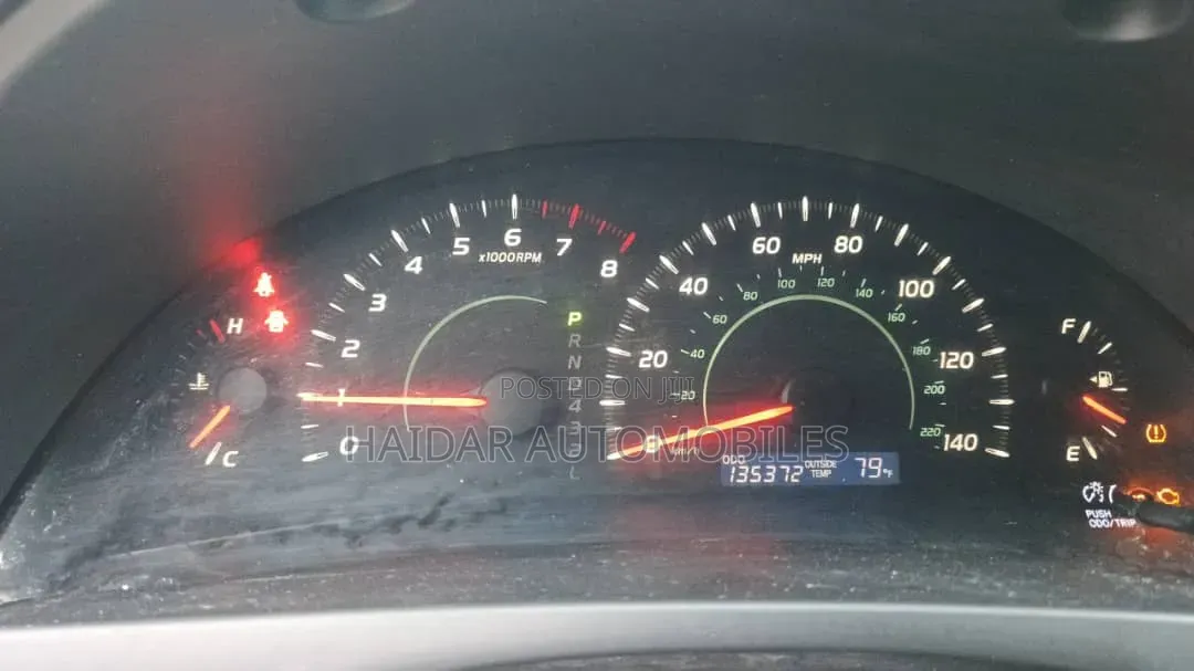 Toyota Camry 2009 Gold