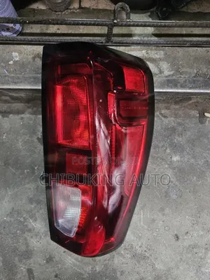 GMC Sierra 1500 2018 Headlight