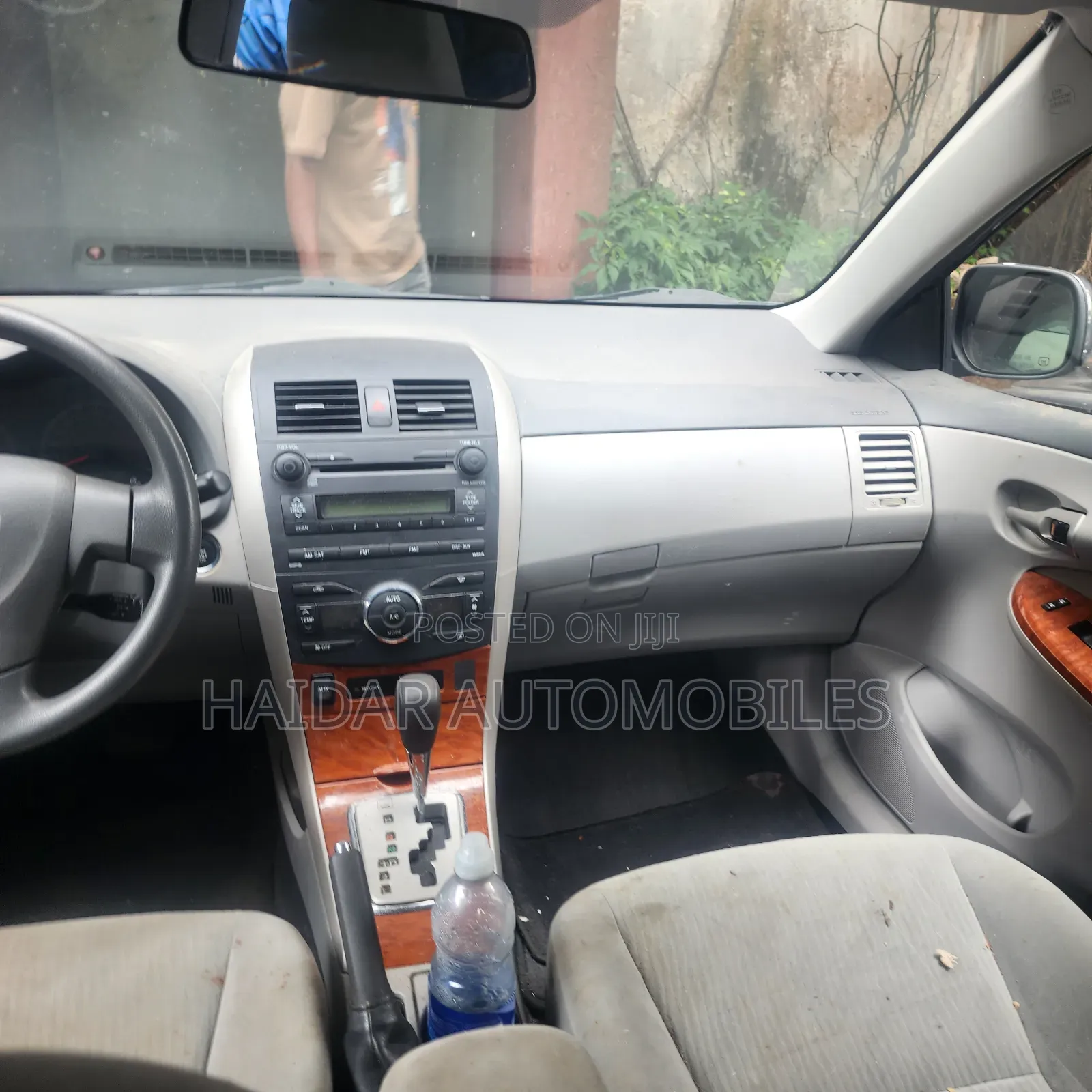 Toyota Corolla 2009 Gray