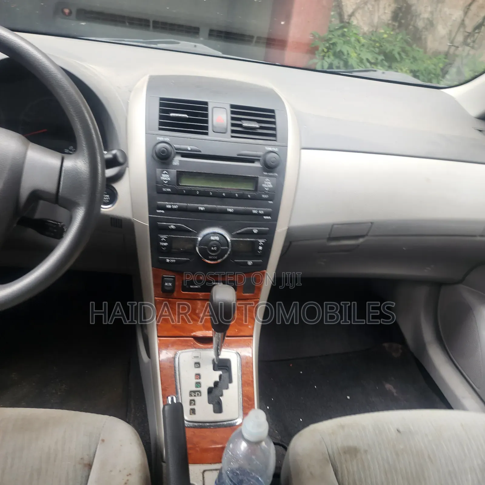 Toyota Corolla 2009 Gray