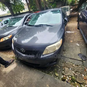 Toyota Corolla 2009 Gray