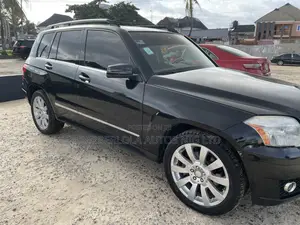 Mercedes-Benz GLK-Class 350 4MATIC 2011 Black