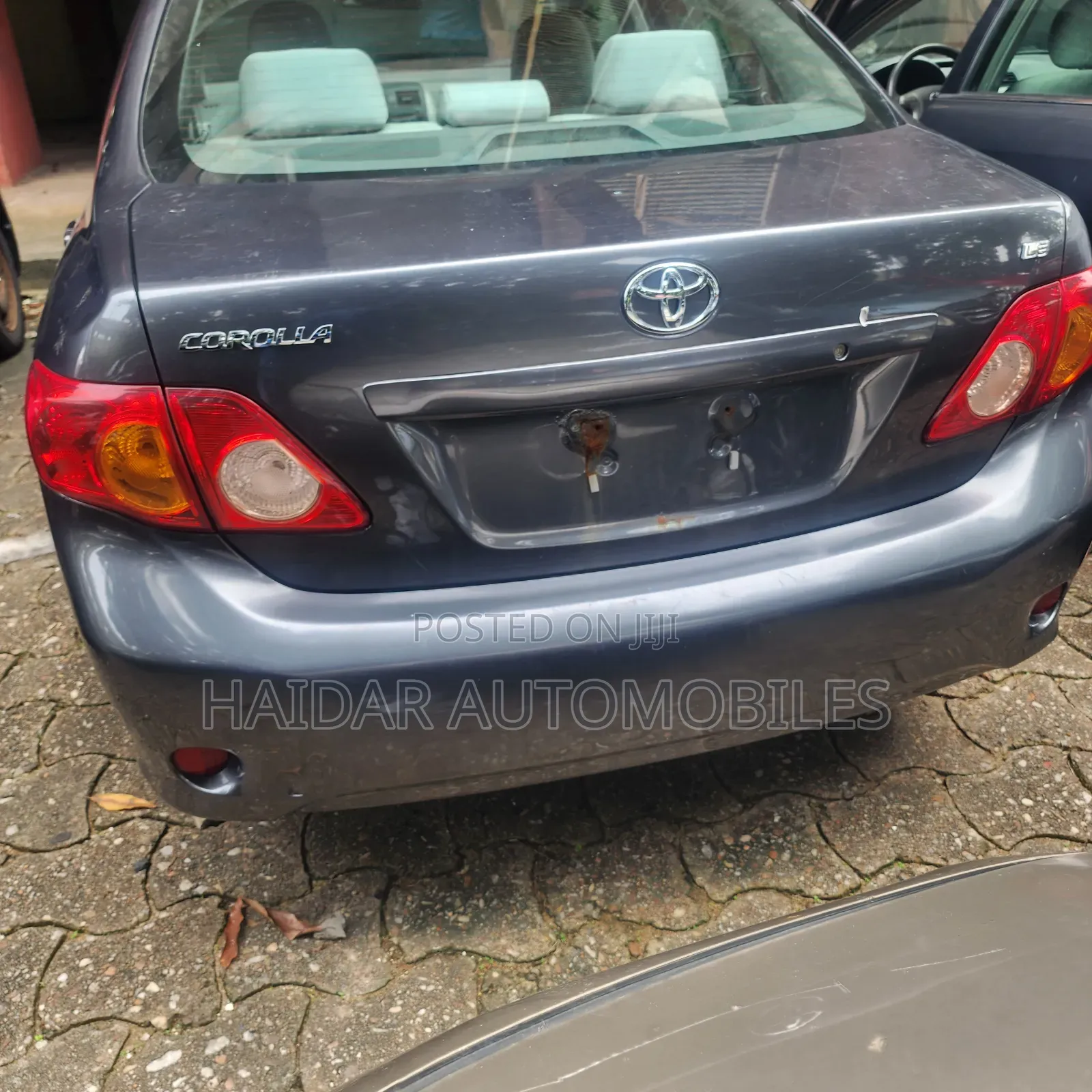 Toyota Corolla 2009 Gray