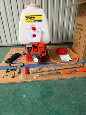 Empower 4 Stroke Power Sprayer
