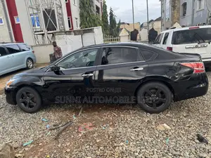 Nissan Maxima 2014 Black